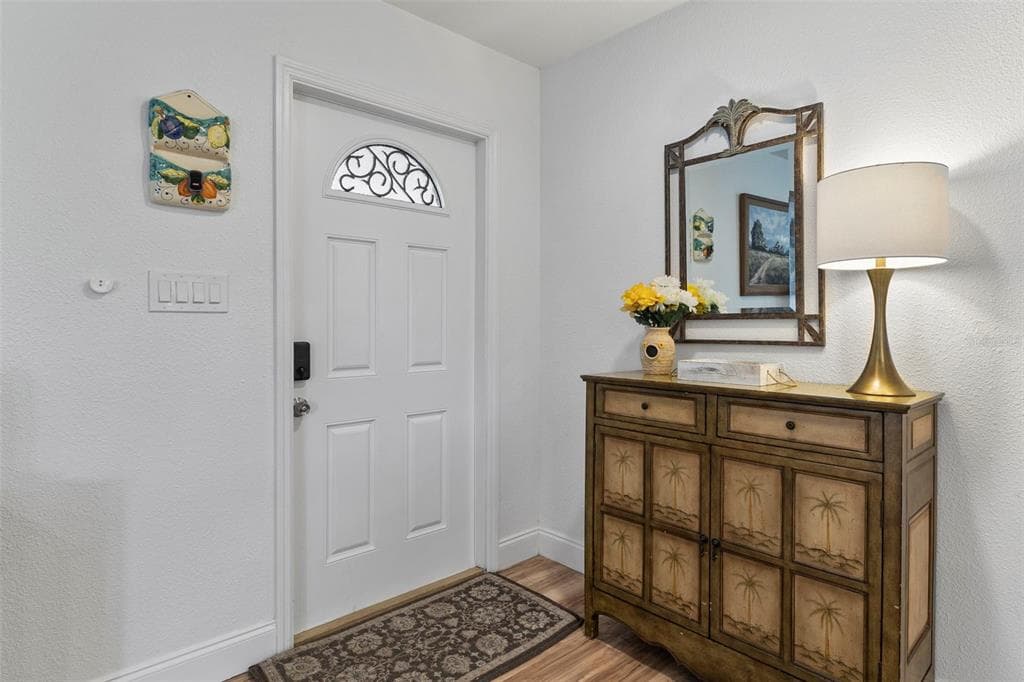 20495 ALBURY DRIVE photo 23