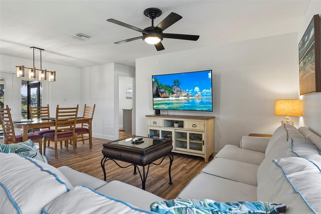 20495 ALBURY DRIVE photo 25