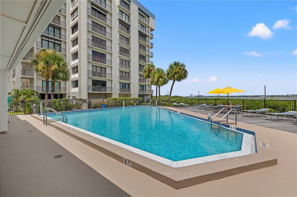 1501 GULF BOULEVARD 206 photo 22