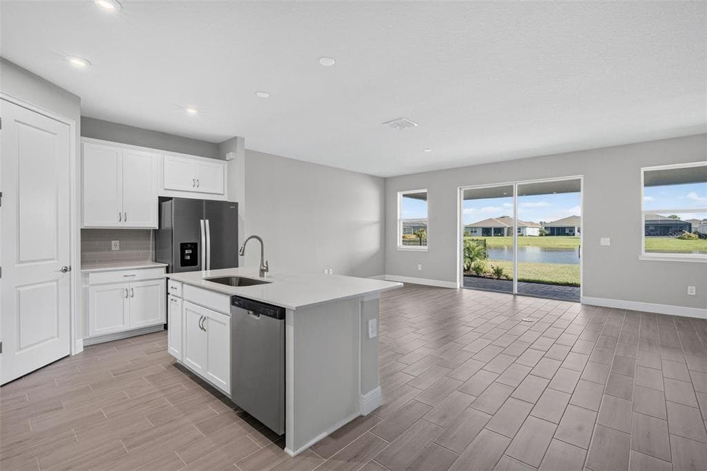 12324 49TH STREET E photo 12