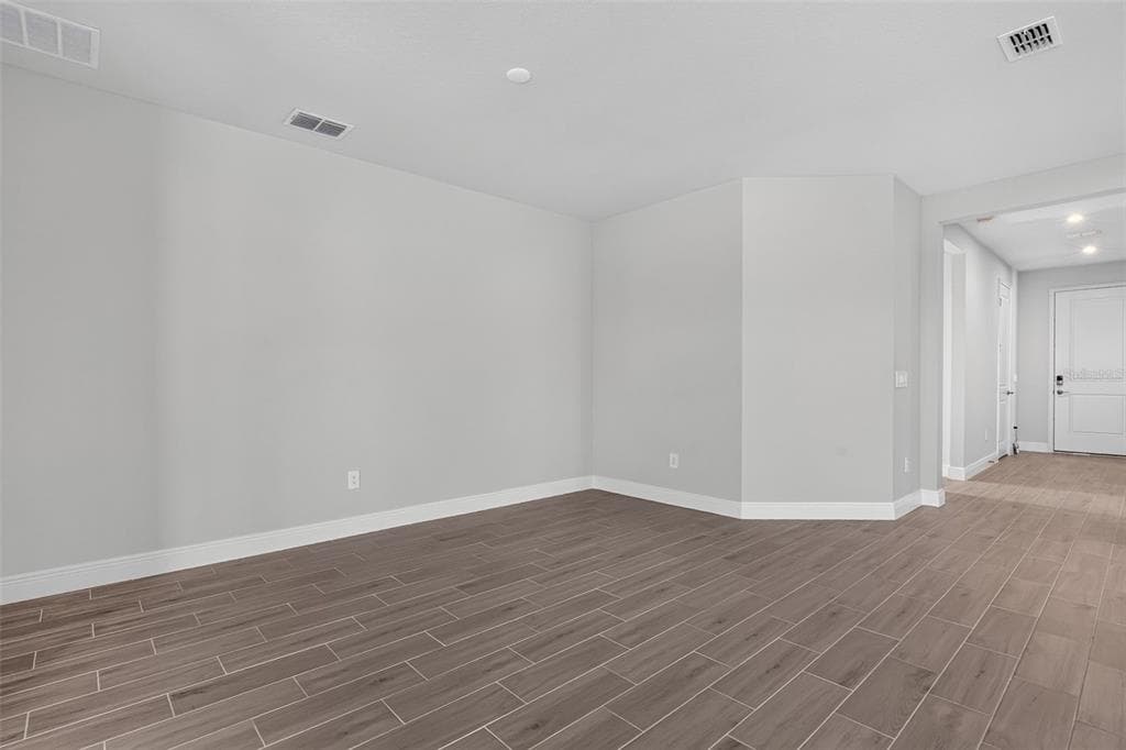 12324 49TH STREET E photo 7
