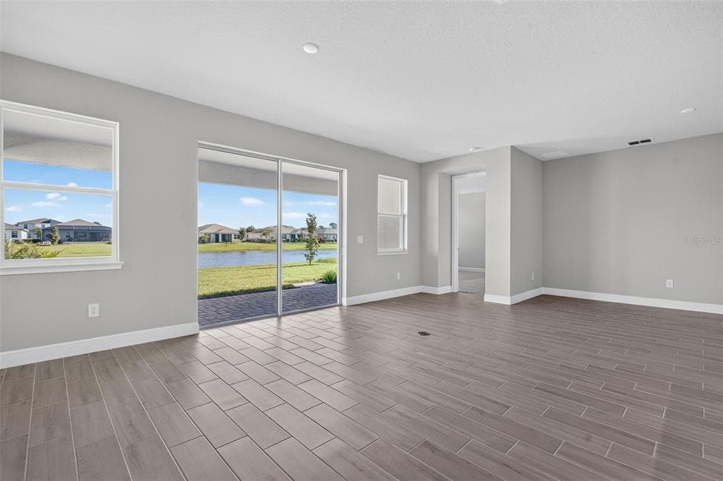12324 49TH STREET E photo 5