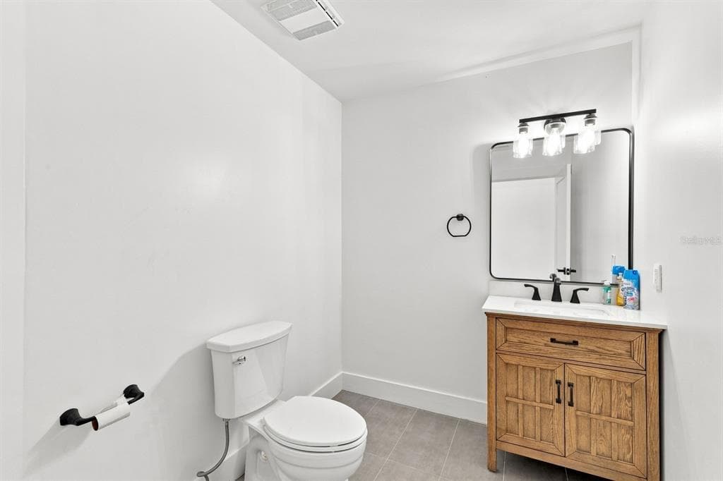 461 PALM ISLAND NE photo 7