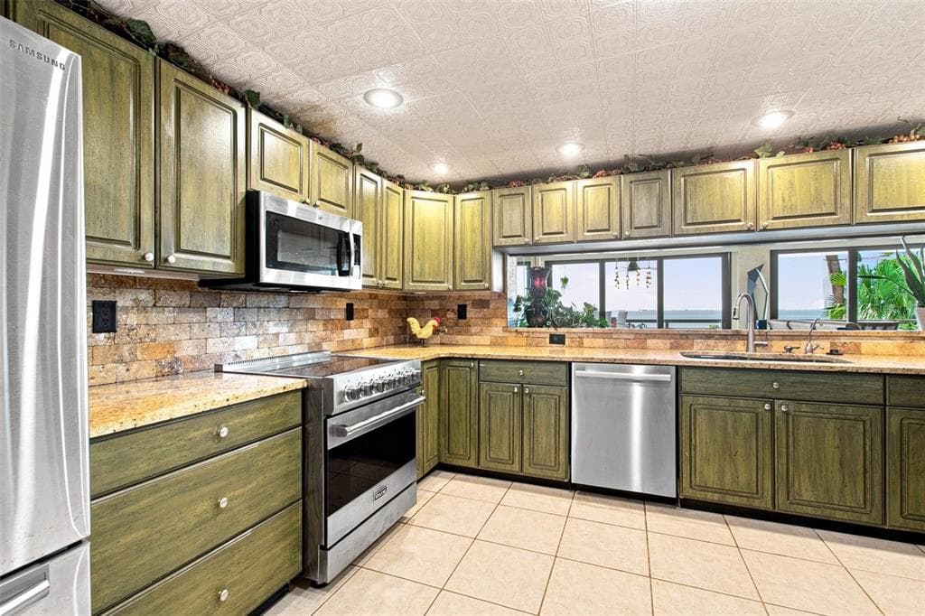 5700 MARINER STREET 204W photo 7
