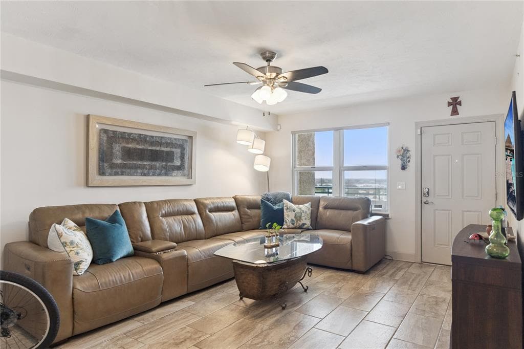 2055 S ATLANTIC AVENUE 705 photo 24