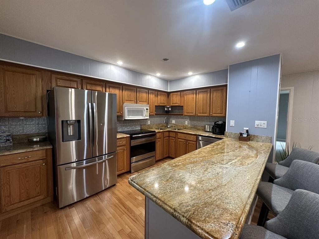 5955 MIDNIGHT PASS ROAD 21E photo 12
