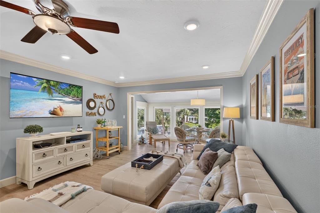 1141 W PEPPERTREE DRIVE 1141 photo 9
