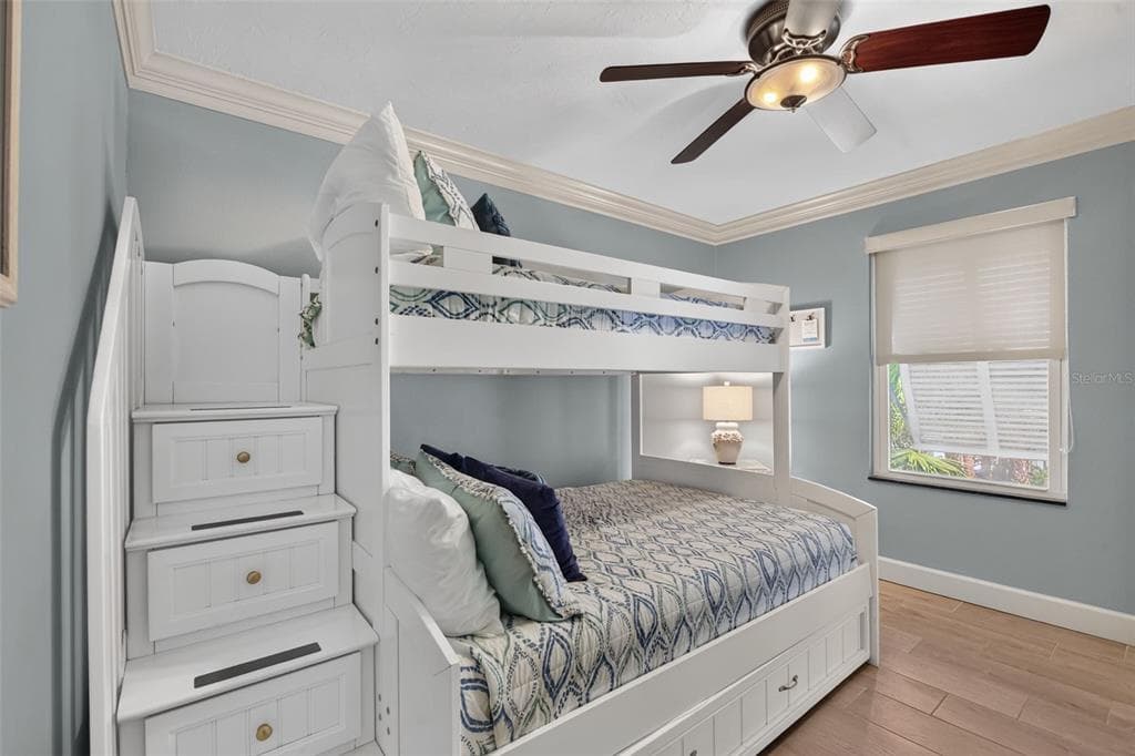 1141 W PEPPERTREE DRIVE 1141 photo 24