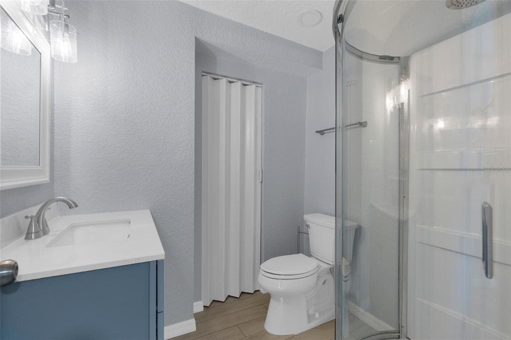 5421 GAY STREET photo 25