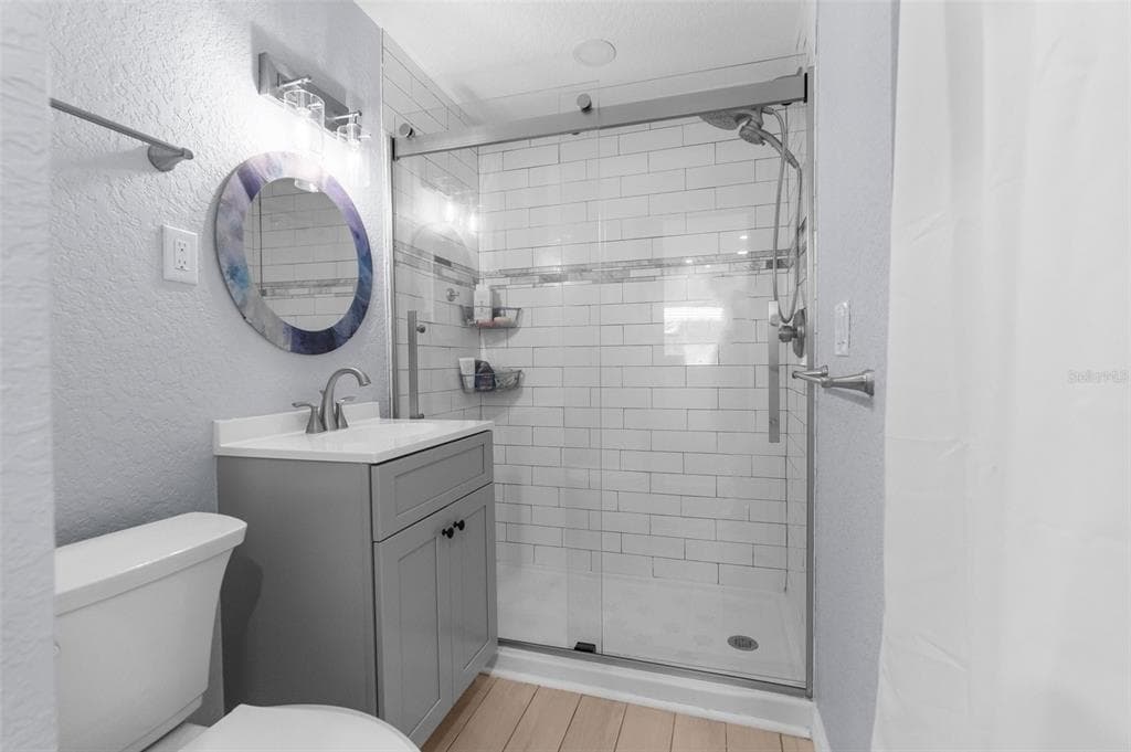 5421 GAY STREET photo 21