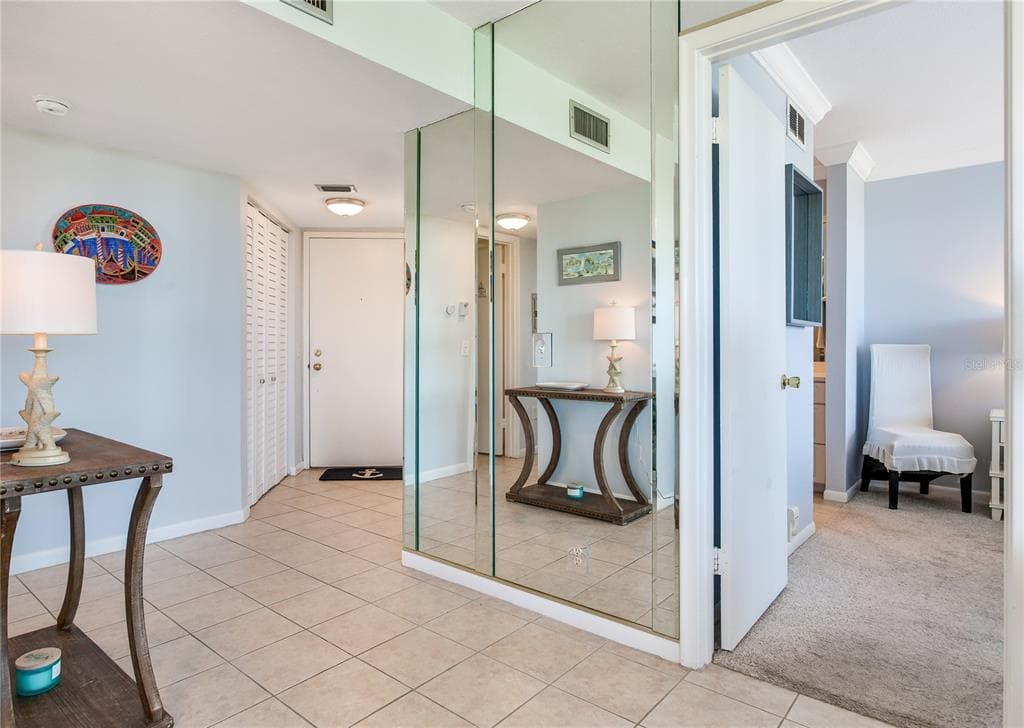 6104 PALMA DEL MAR BOULEVARD S 404 photo 25