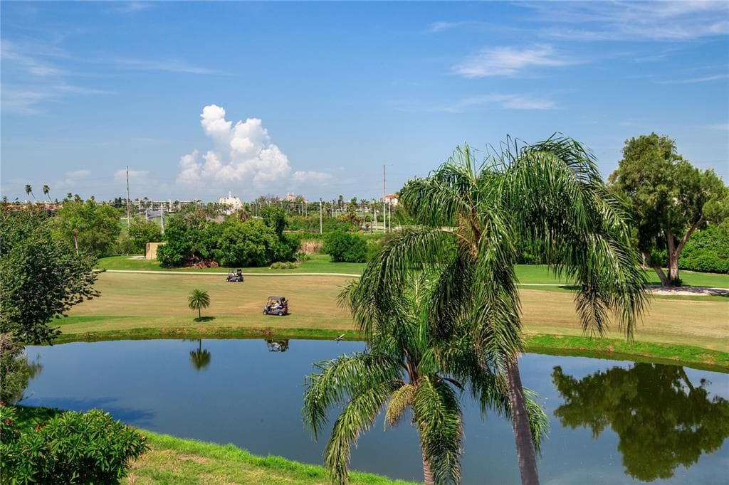 6104 PALMA DEL MAR BOULEVARD S 404 photo 21
