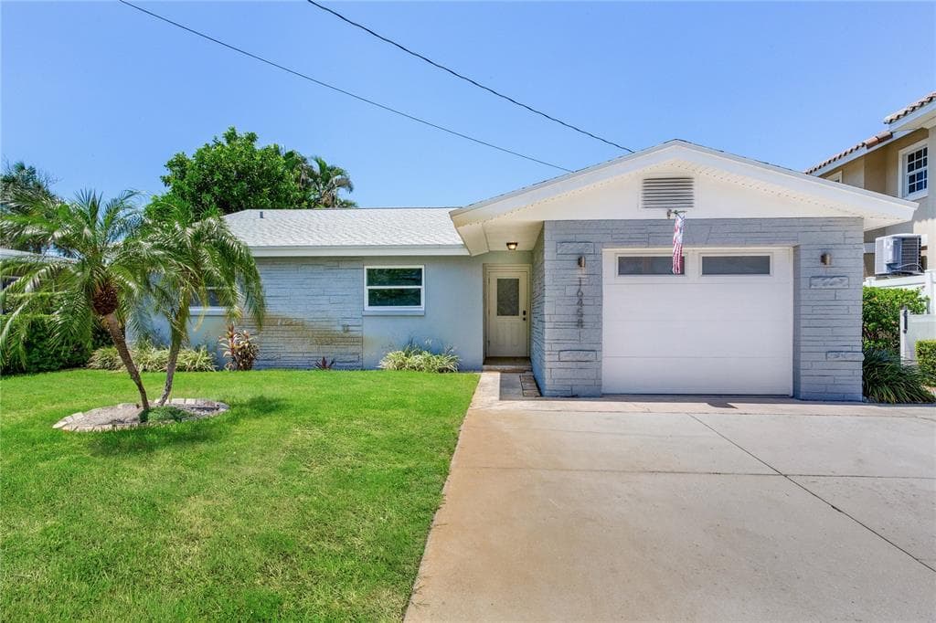 16458 REDINGTON DRIVE photo 2