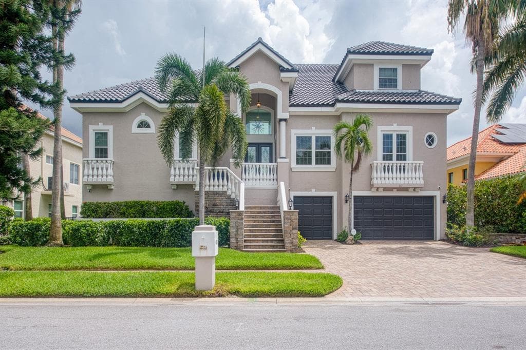 6113 PASADENA POINT BOULEVARD photo 2