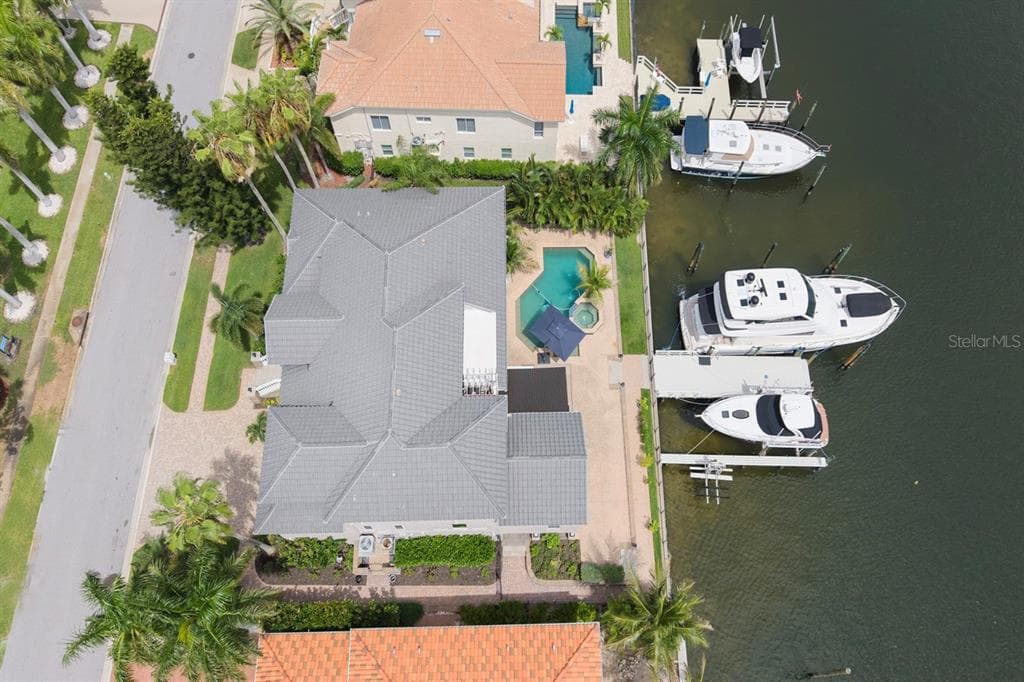 6113 PASADENA POINT BOULEVARD photo 6