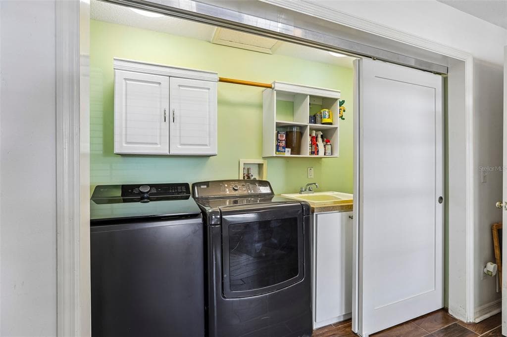 3131 N CANAL DRIVE photo 16