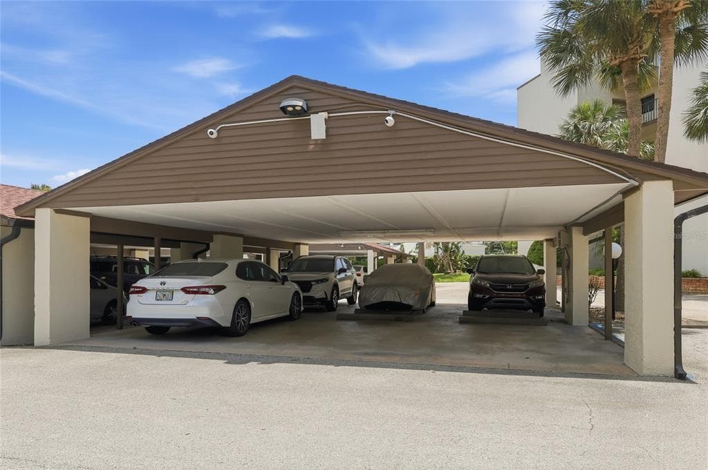 944 S PENINSULA DRIVE 5010 photo 6