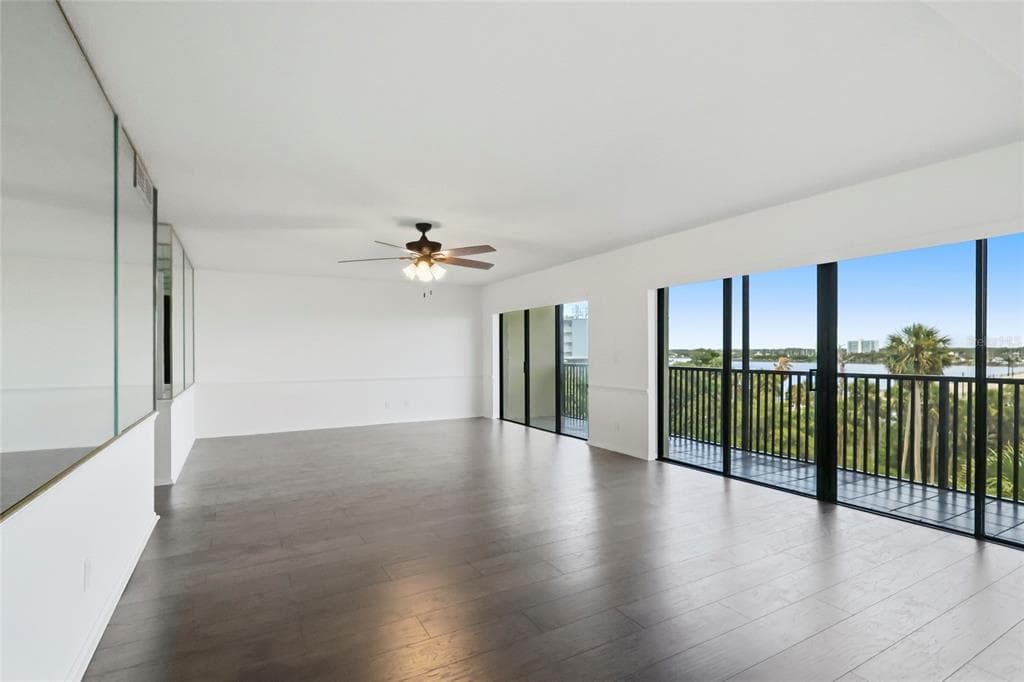 944 S PENINSULA DRIVE 5010 photo 13