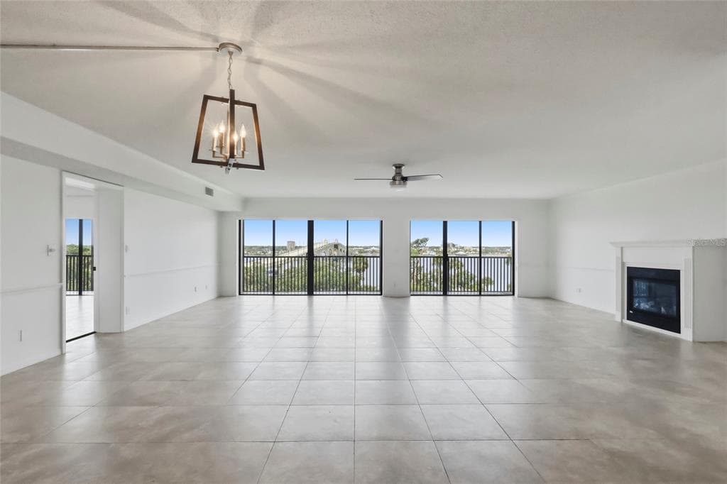 944 S PENINSULA DRIVE 5010 photo 12