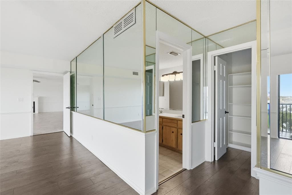 944 S PENINSULA DRIVE 5010 photo 15