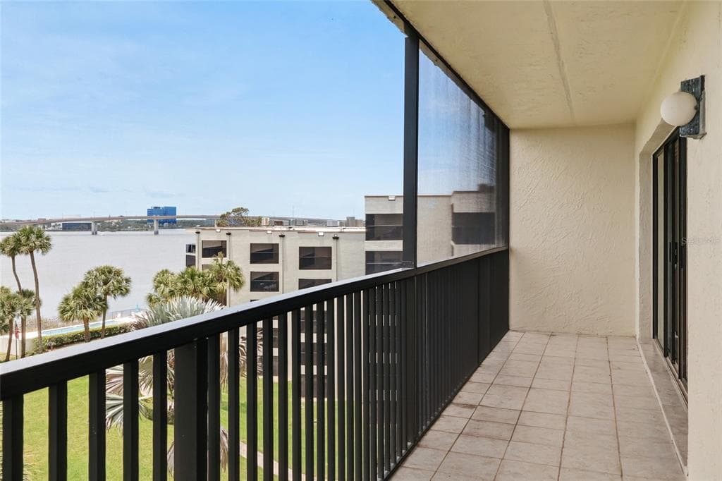944 S PENINSULA DRIVE 5010 photo 19