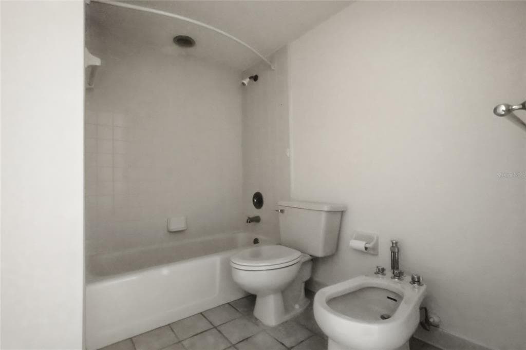 944 S PENINSULA DRIVE 5010 photo 21