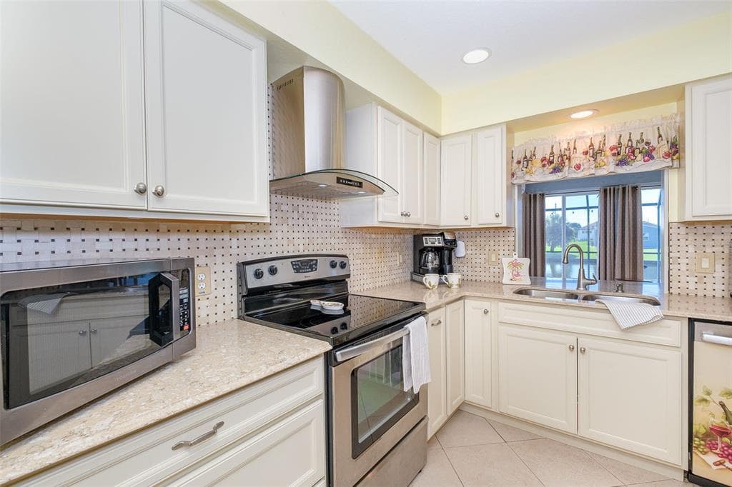 9296 ARRID CIRCLE photo 20