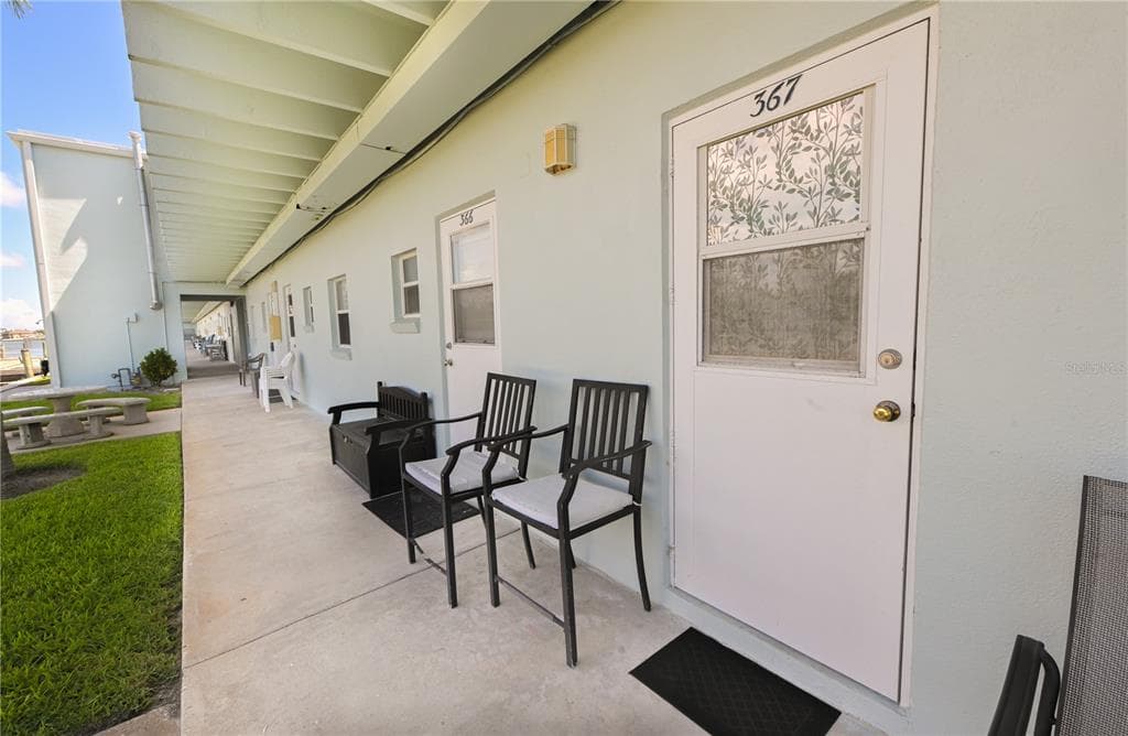 18399 GULF BOULEVARD 367 photo 20