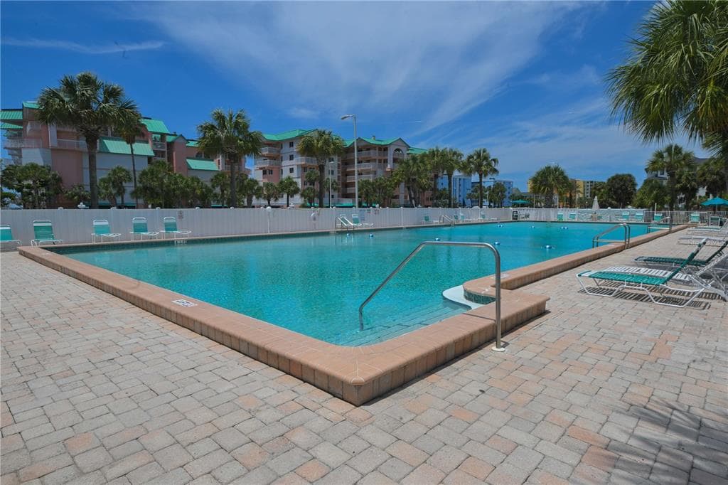 18399 GULF BOULEVARD 367 photo 24