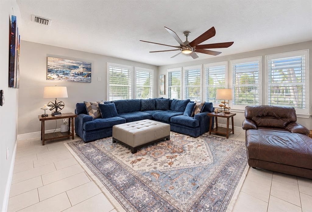 708 SPANISH MAIN DRIVE photo 10