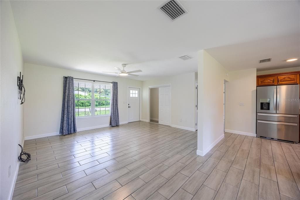 2016 PELLAM BOULEVARD photo 7