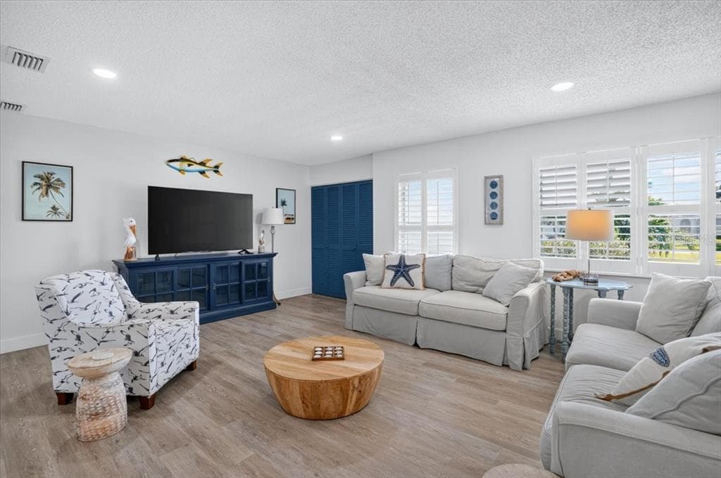 5016 MANGROVE POINT ROAD photo 9
