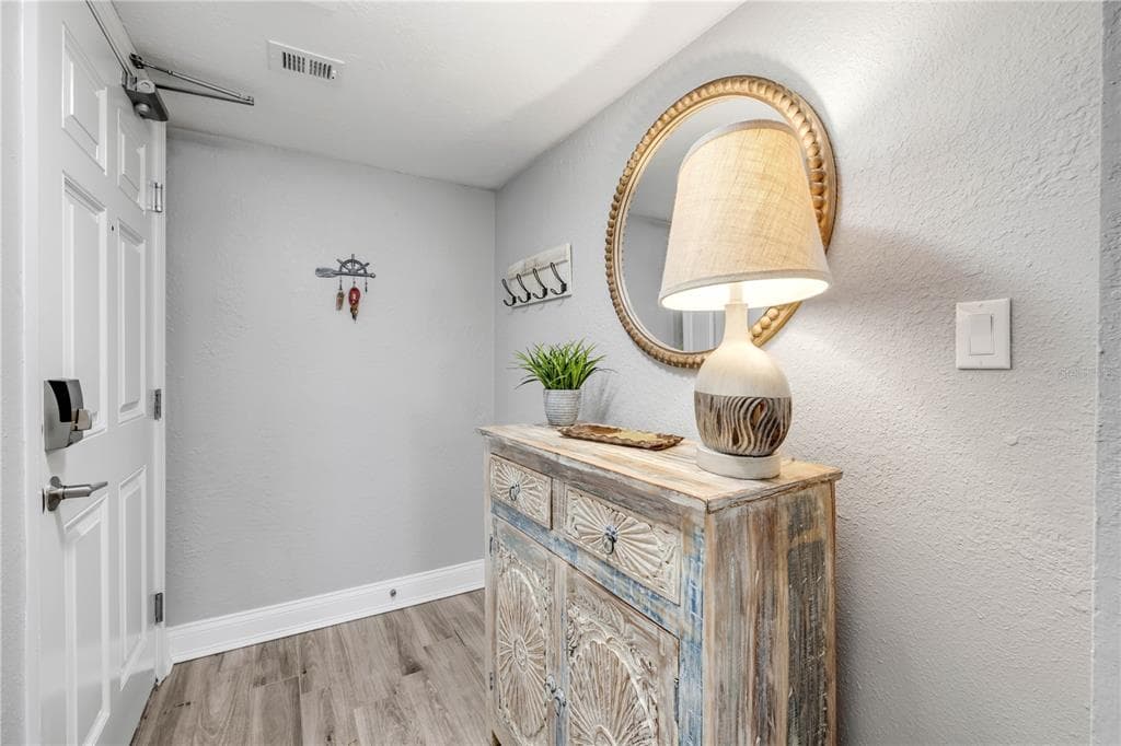 5207 S ATLANTIC AVENUE 321 photo 7