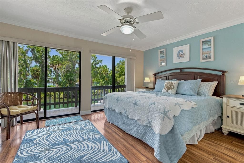 65 BEACH LANE N photo 3