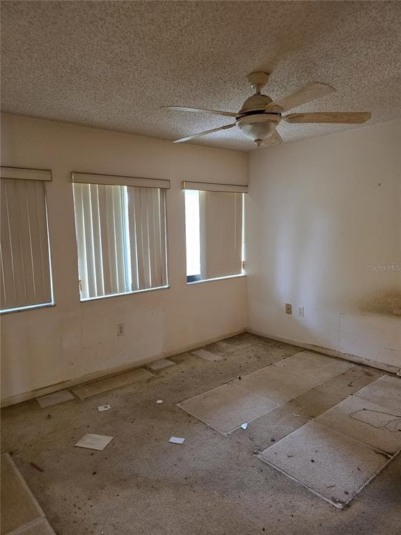1802 MARINER DR 32 photo 14