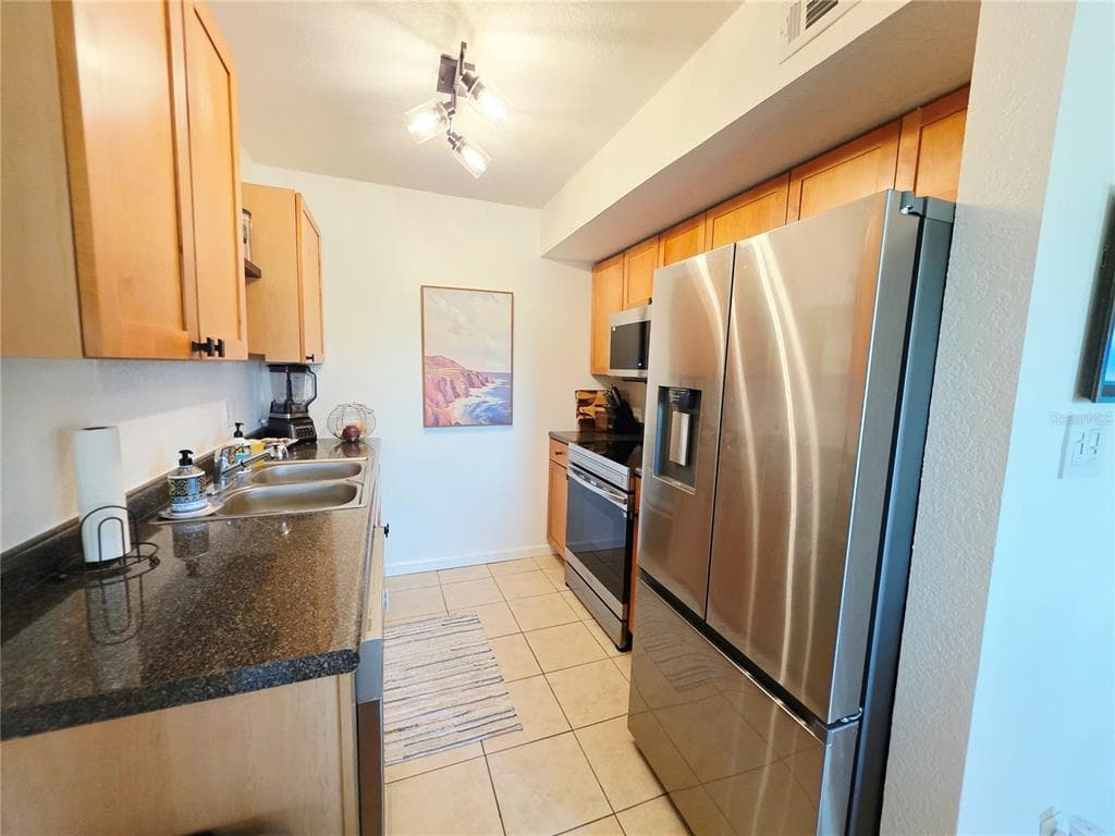 118 POMPANO DRIVE SE B photo 25