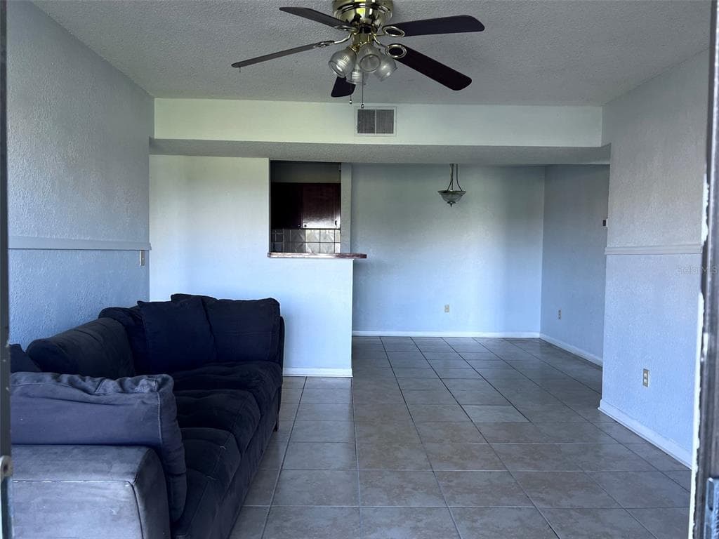 455 ALT 19 S 202 photo 15