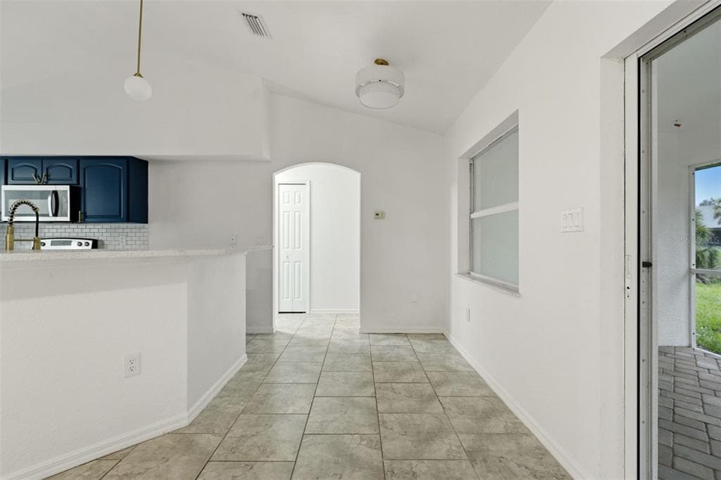 5498 BAYBERRY STREET photo 12