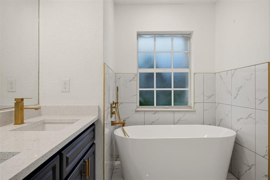 5498 BAYBERRY STREET photo 9