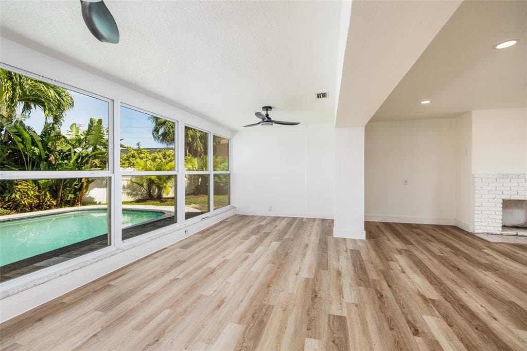 3960 13TH WAY NE photo 20