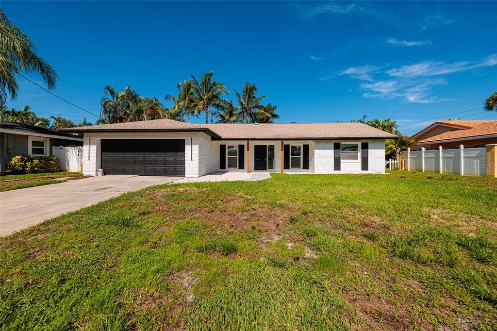 3960 13TH WAY NE photo 11