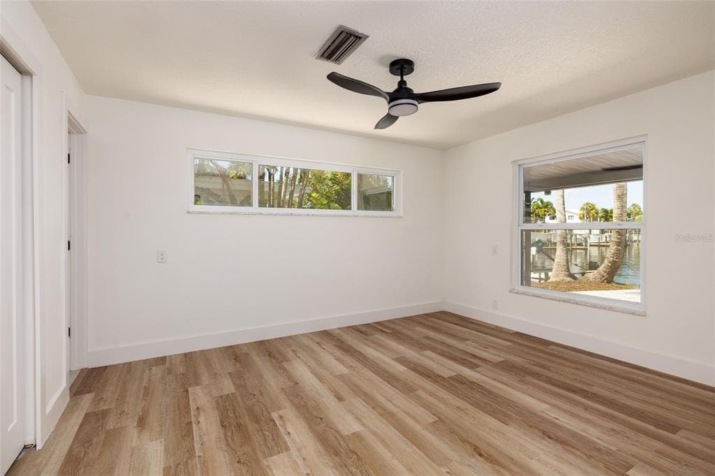 3960 13TH WAY NE photo 21