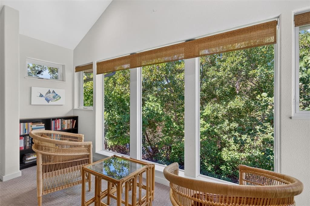 677 LANDS END DRIVE photo 18