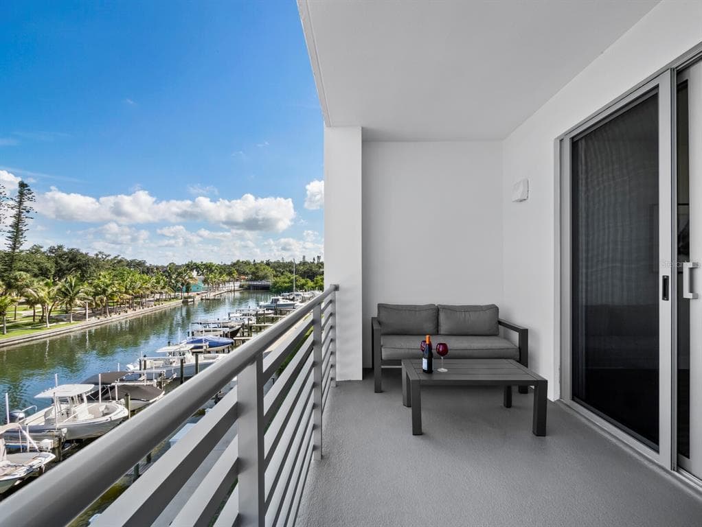 1709 N TAMIAMI TRAIL 418 photo 12