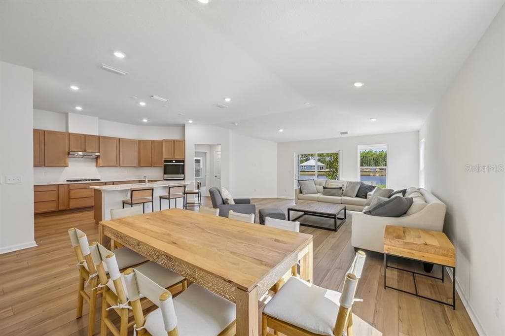 110 TEA OLIVE DRIVE photo 6
