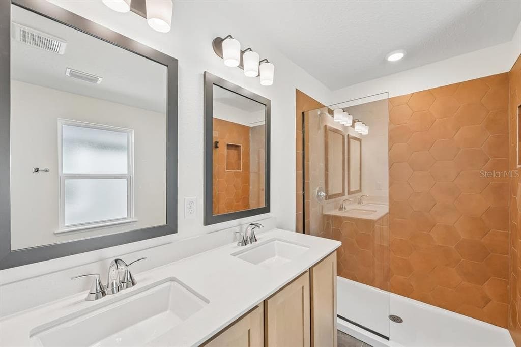 110 TEA OLIVE DRIVE photo 22