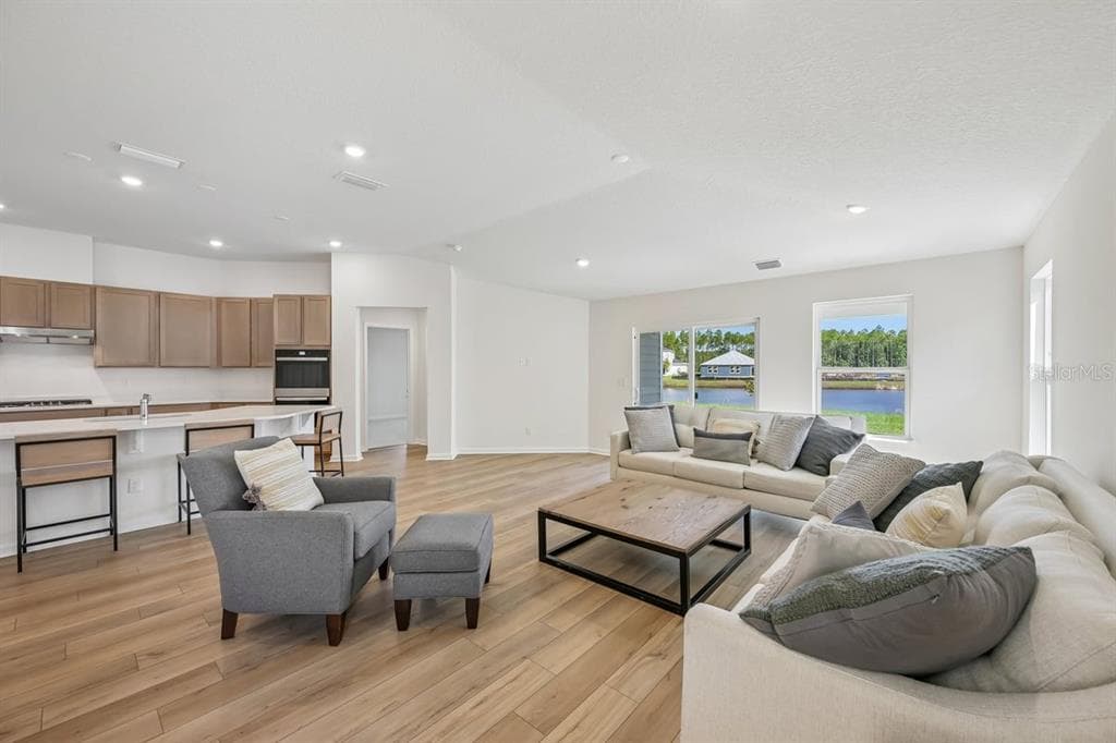 110 TEA OLIVE DRIVE photo 4