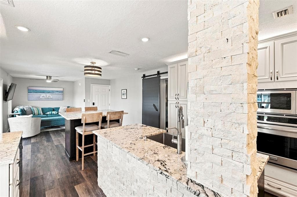 5023 STARFISH DRIVE SE E photo 13