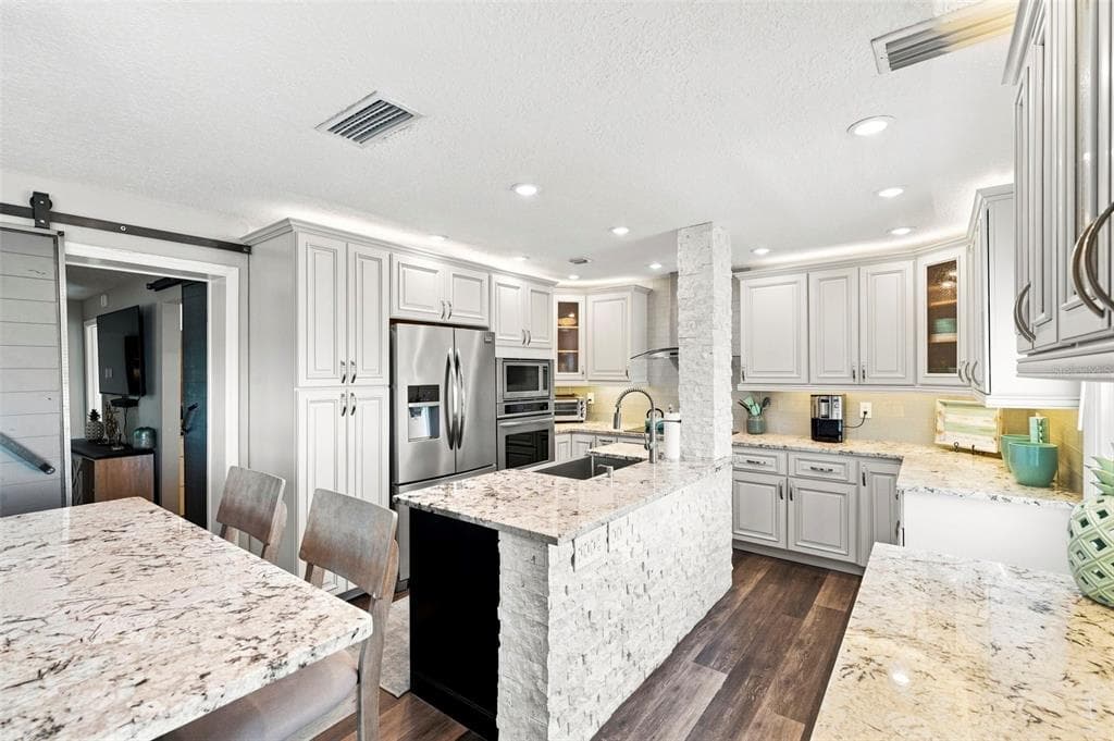 5023 STARFISH DRIVE SE E photo 18