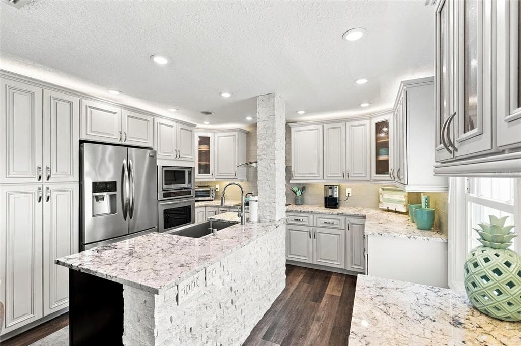 5023 STARFISH DRIVE SE E photo 11